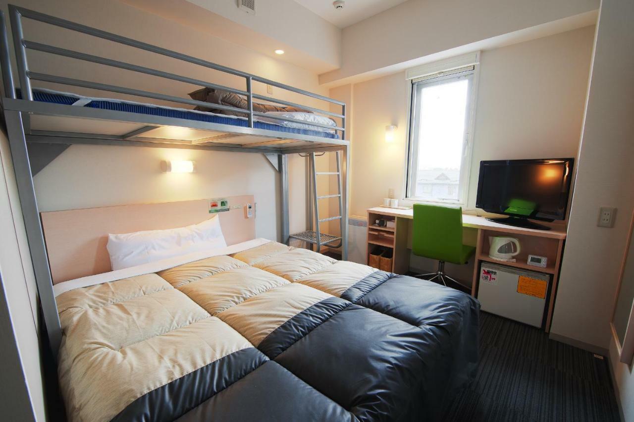 Super Hotel Kofu Showa Inter Екстер'єр фото